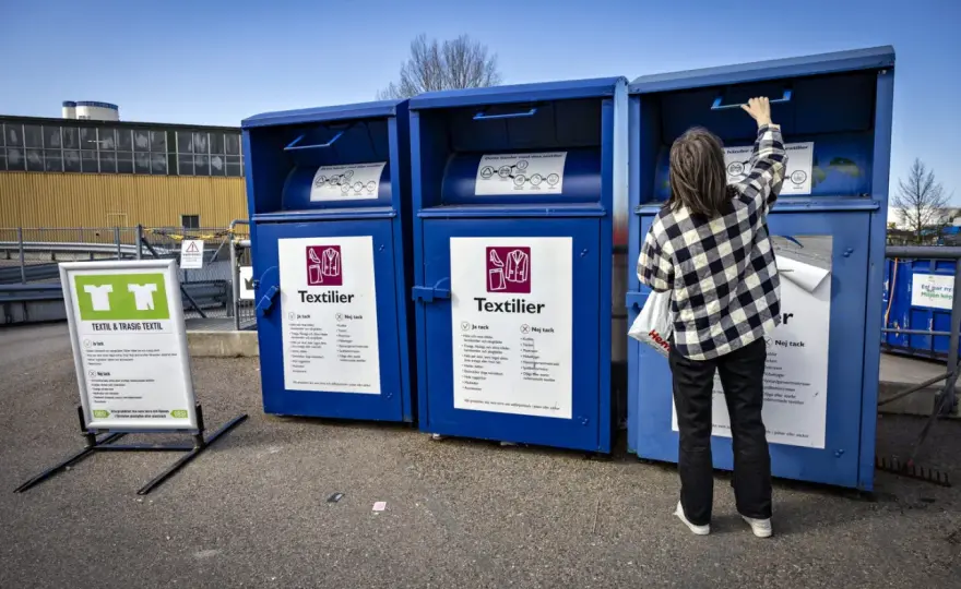 Textilåtervinning och sortering - så gör du rätt hemma